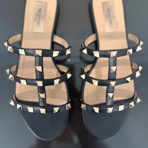 Valentino Garavani Rockstud Flat Slide Sandals